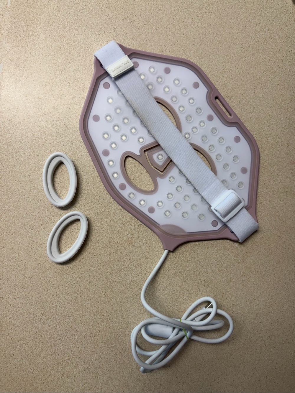 SOLAWAVE LED Facial Mask - Picture 5 of 5